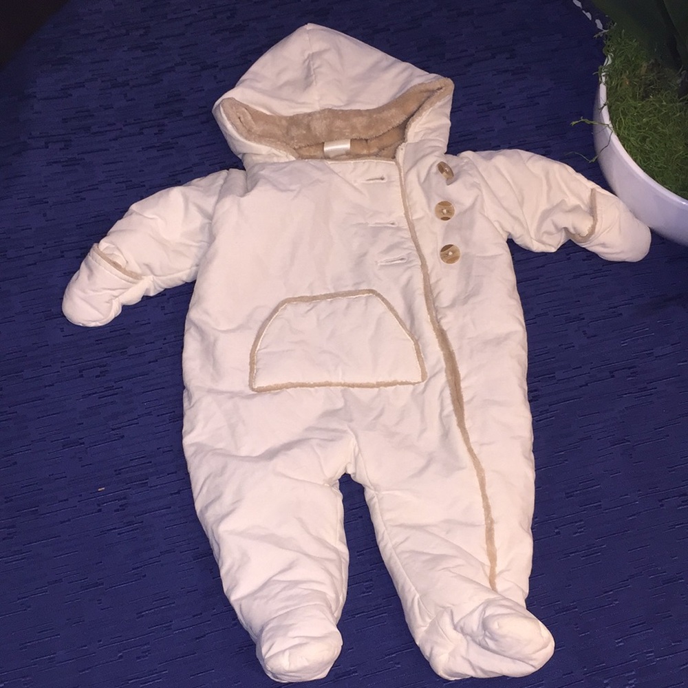 Old Navy 👶🏻❄️ Infant winter one piece coat
